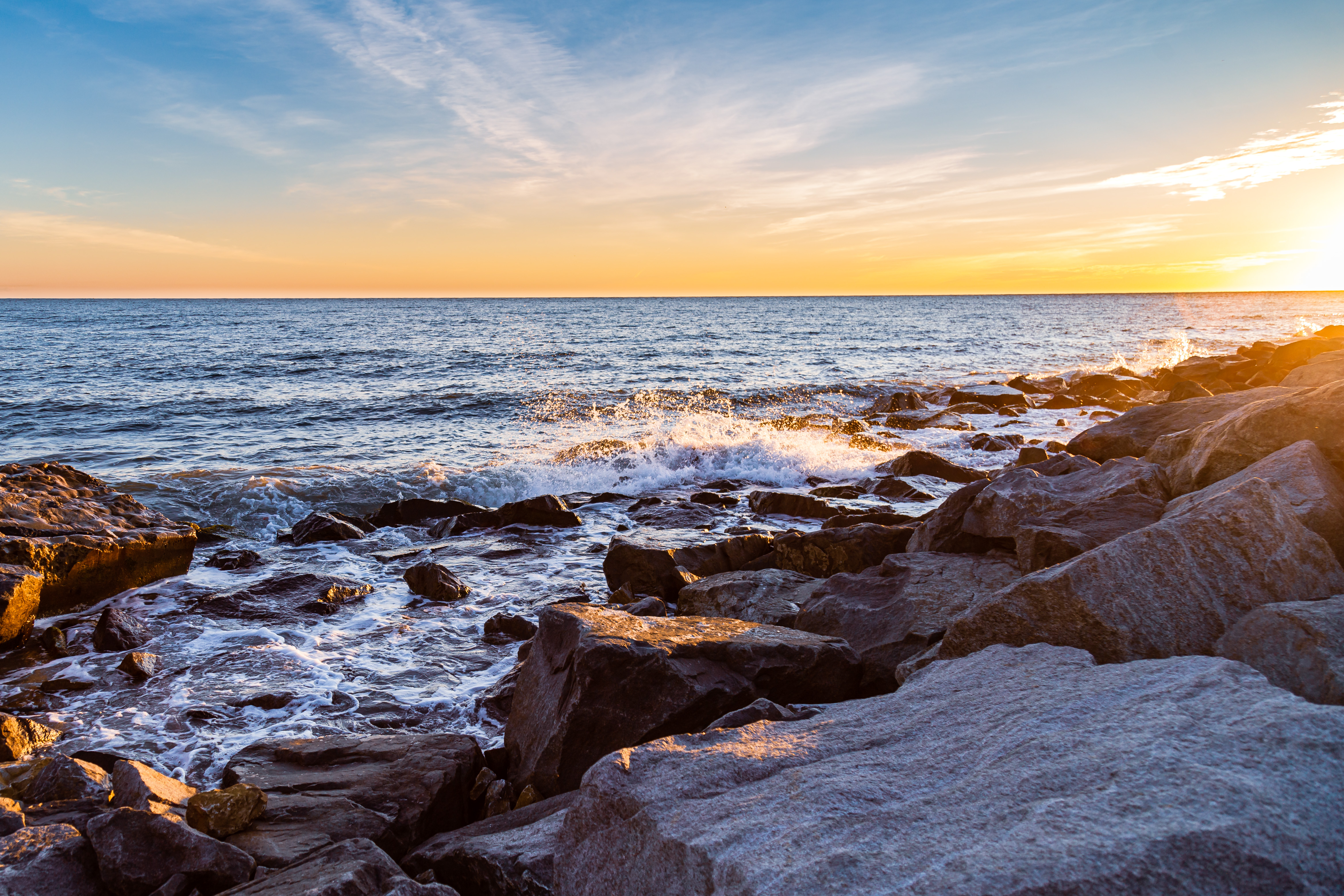 Atlantic waves breaking along a rocky shore